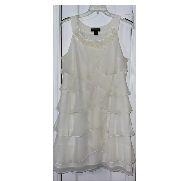 Signature by Robbie Bee Dresses & Skirts - Elegant White Layered Dress